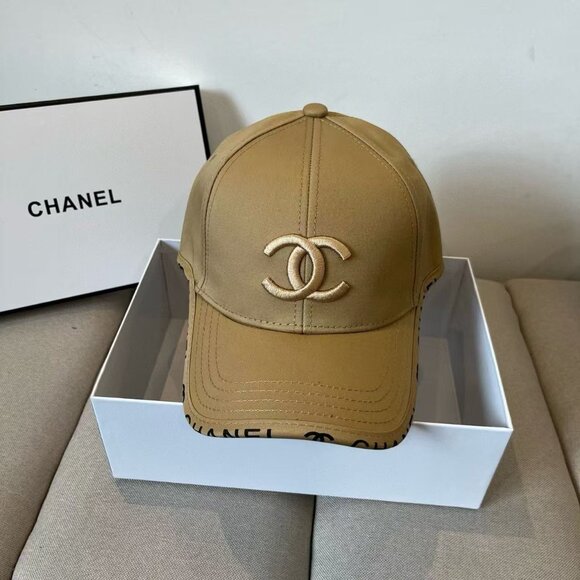CHANEL Tan Cap Sizs M=52 - Picture 1 of 4